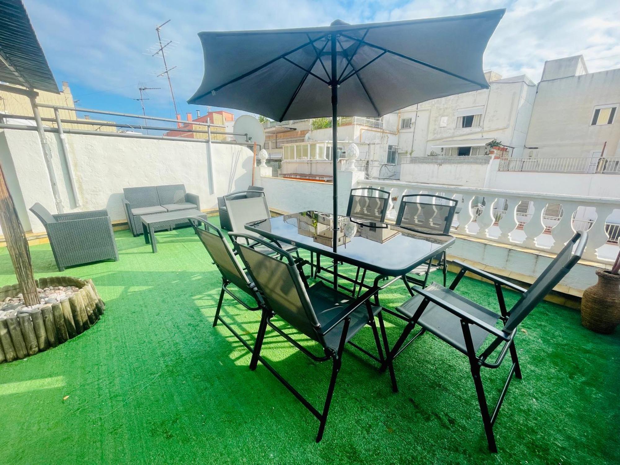 Atico Con Terraza En El Centro De Appartement Tarragona